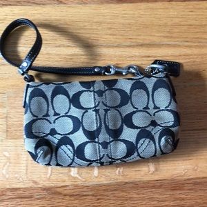 Coach zipper clutch